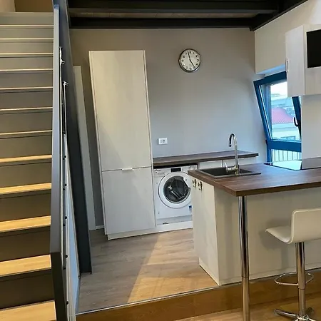 Loftmi Apartment